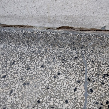 plangerecht-berlin-altbausanierung-neubausanierung_ReferenzenBoden_07_Terrazzo.jpg